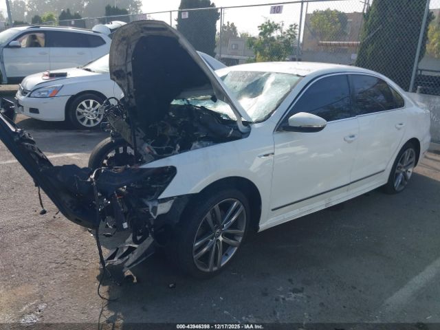 2017 VOLKSWAGEN PASSAT 1VWDT7A34HC003114 Photo 1