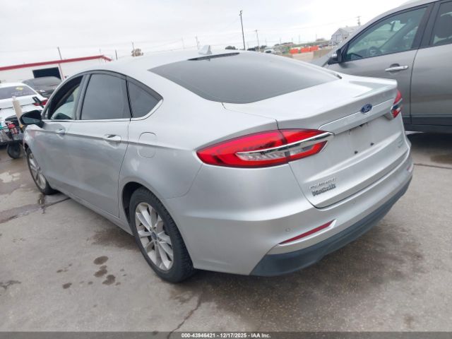 2019 FORD FUSION 3FA6P0HD8KR255596 Photo 2