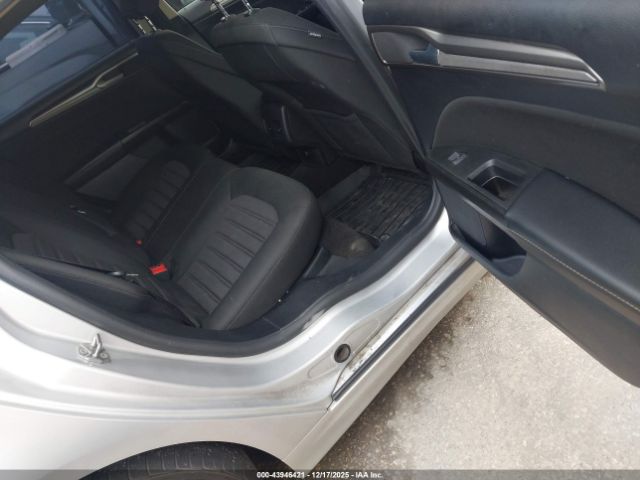 2019 FORD FUSION 3FA6P0HD8KR255596 Photo 7