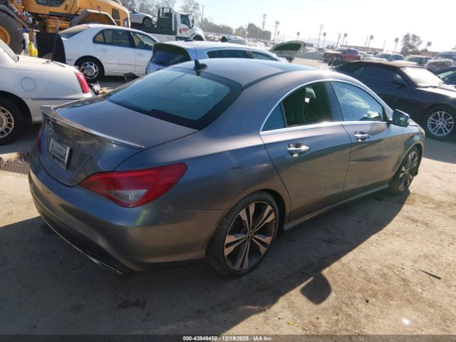 2019 MERCEDES-BENZ CLA 250 WDDSJ4EB6KN738159 Photo 3