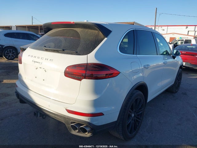 2015 PORSCHE CAYENNE WP1AB2A26FLA57139 Photo 3
