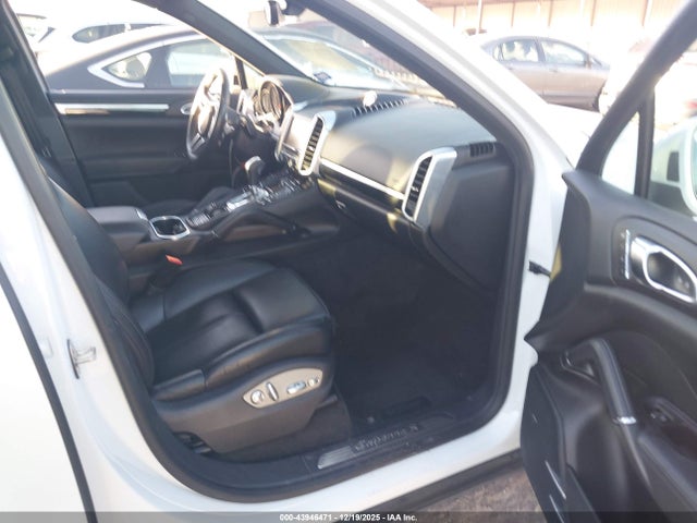 2015 PORSCHE CAYENNE WP1AB2A26FLA57139 Photo 4