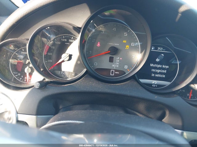 2015 PORSCHE CAYENNE WP1AB2A26FLA57139 Photo 6