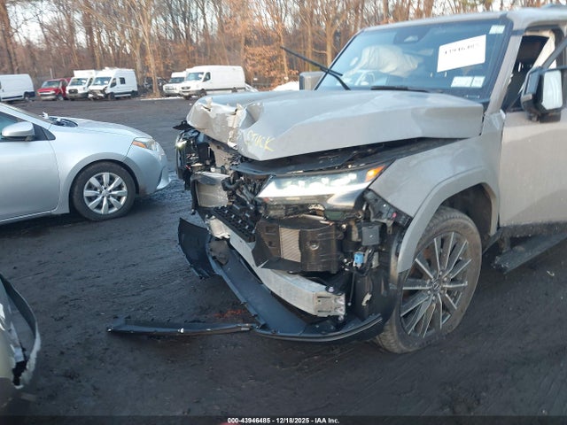 Продажа на аукционе авто 2025 Lexus Gx 550 Luxury+, vin: JTJVBCDX0S5049789, номер лота: 43946485