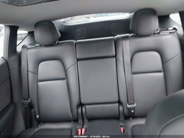 2025 TESLA MODEL Y 7SAYGAEE3SF240806 Photo 7