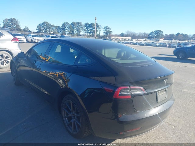 2023 TESLA MODEL 3 5YJ3E1EA1PF382136 Photo 2