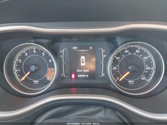 2015 JEEP CHEROKEE 1C4PJMCS5FW790367 Photo 6