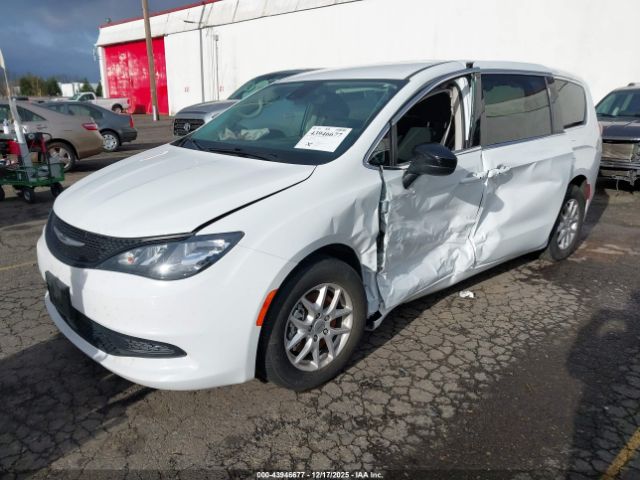 2024 CHRYSLER VOYAGER 2C4RC1CG6RR106744 Photo 1