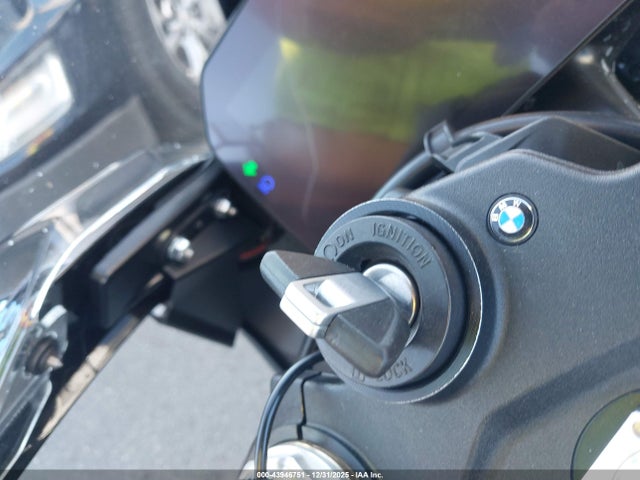 2023 BMW S 1000 WB10E6302P6H84687 Photo 10