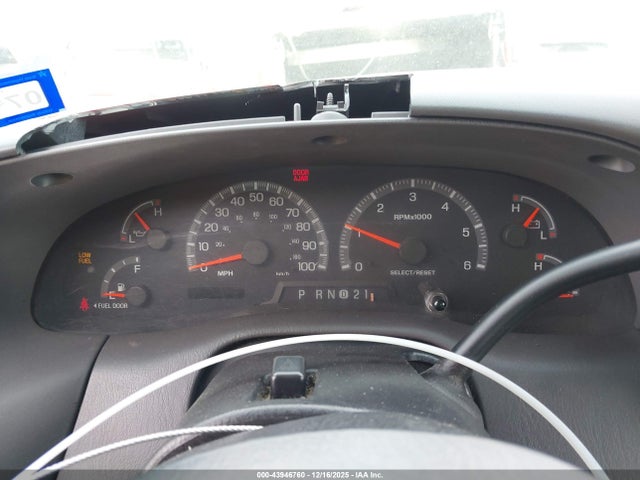 1999 Ford F-150 Lariat/xl/xlt მანქანა იყიდება აუქციონზე, vin: 1FTRX17L1XKB04374, აუქციონის ნომერი: 43946760