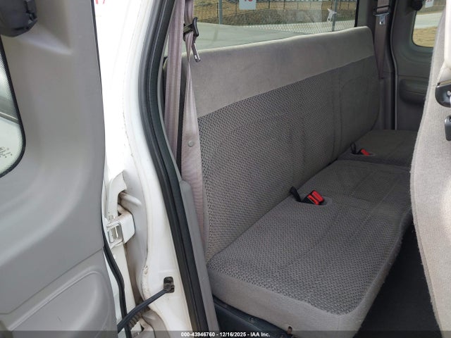 1999 Ford F-150 Lariat/xl/xlt მანქანა იყიდება აუქციონზე, vin: 1FTRX17L1XKB04374, აუქციონის ნომერი: 43946760