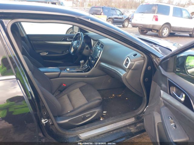 2017 NISSAN MAXIMA 1N4AA6AP4HC424006 Photo 4