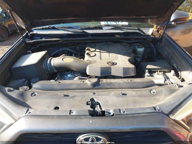 2016 TOYOTA 4RUNNER JTEZU5JR2G5128559 Photo 9