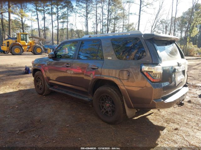 2016 TOYOTA 4RUNNER JTEZU5JR2G5128559 Photo 2