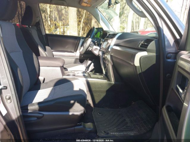 2016 TOYOTA 4RUNNER JTEZU5JR2G5128559 Photo 4