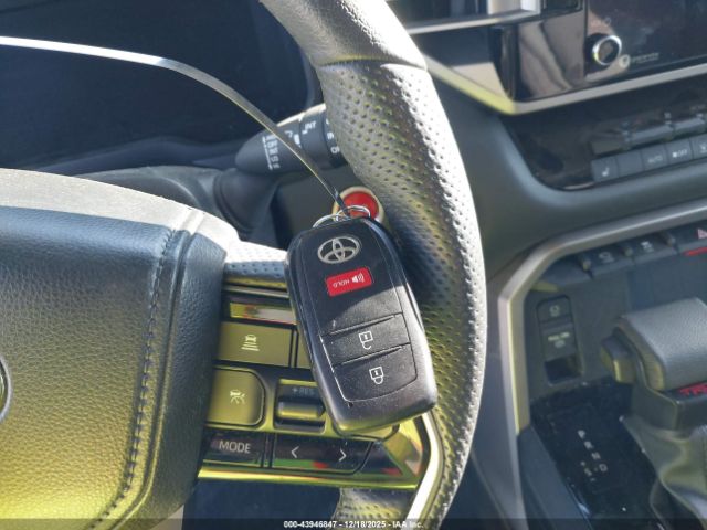 2024 TOYOTA SEQUOIA 7SVAAABA5RX033745 Photo 10