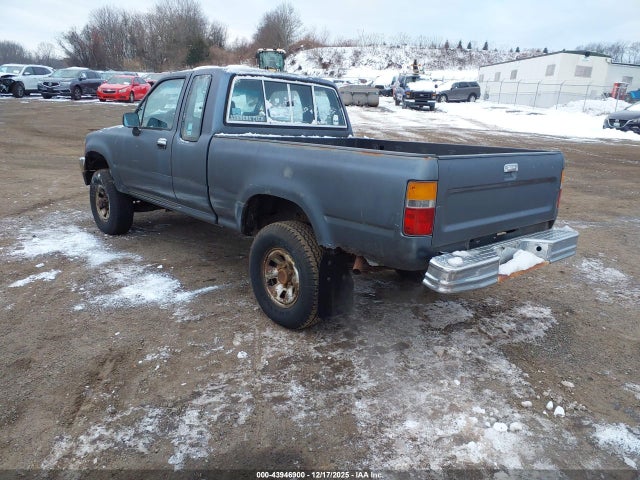 1990 TOYOTA PICKUP JT4VN13D0L5025645 Photo 2