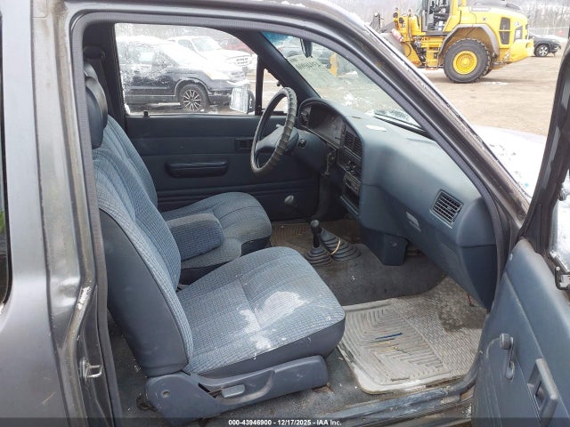 1990 TOYOTA PICKUP JT4VN13D0L5025645 Photo 4