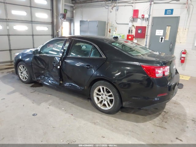 2013 CHEVROLET MALIBU 1G11D5RR6DF111395 Photo 2