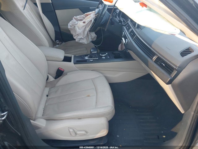 2018 AUDI A4 WAULMAF40JA233970 Photo 4