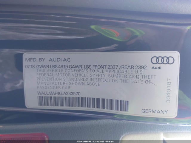 2018 AUDI A4 WAULMAF40JA233970 Photo 8