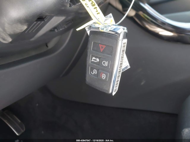 SALYL2FU4TA822548 Land Rover Range Rover Velar P400 Dynamic Se