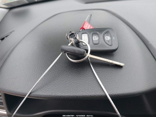 Hyundai ELANTRA SE 2017 5NPD84LF2HH085505 Image 11