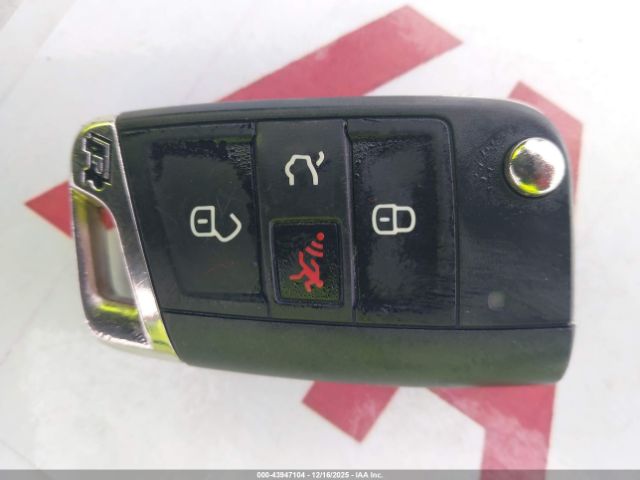 2017 VOLKSWAGEN GOLF R WVWVF7AU0HW167384 Photo 10