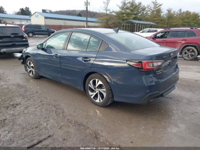 2024 SUBARU LEGACY 4S3BWAF62R3027625 Photo 2