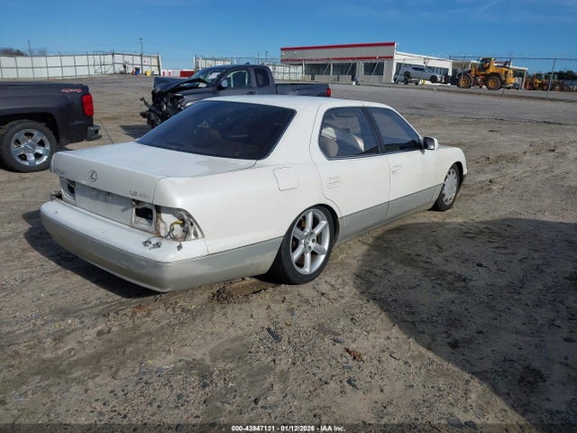 1995 LEXUS LS JT8UF22E6S0005323 Photo 3