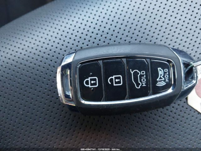 2019 HYUNDAI KONA KM8K5CA56KU376280 Photo 10