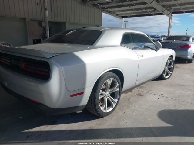2021 DODGE CHALLENGER 2C3CDZBT7MH542361 Photo 3