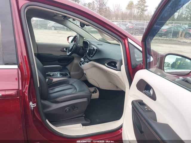 2017 CHRYSLER PACIFICA 2C4RC1EG2HR661041 Photo 4