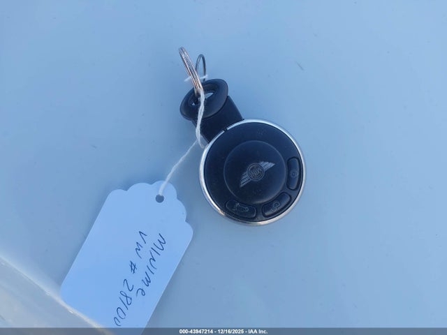 2012 MINI COOPER S WMWSV3C57CTY28100 Photo 10