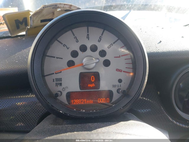 2012 MINI COOPER S WMWSV3C57CTY28100 Photo 6