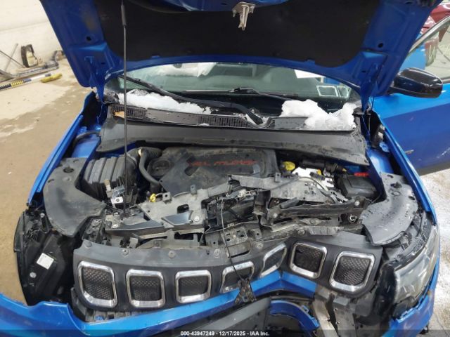 2022 JEEP COMPASS 3C4NJDBB7NT173002 Photo 9