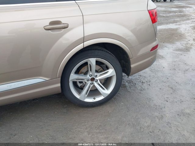 2019 AUDI Q7 WA1VAAF77KD031877 Photo 5