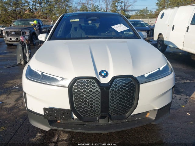 Продаж на аукціоні авто 2024 Bmw Ix Xdrive50, vin: WB523CF05RCP16943, номер лоту: 43947312