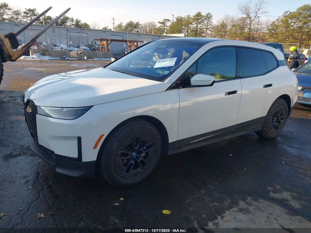 Продаж на аукціоні авто 2024 Bmw Ix Xdrive50, vin: WB523CF05RCP16943, номер лоту: 43947312