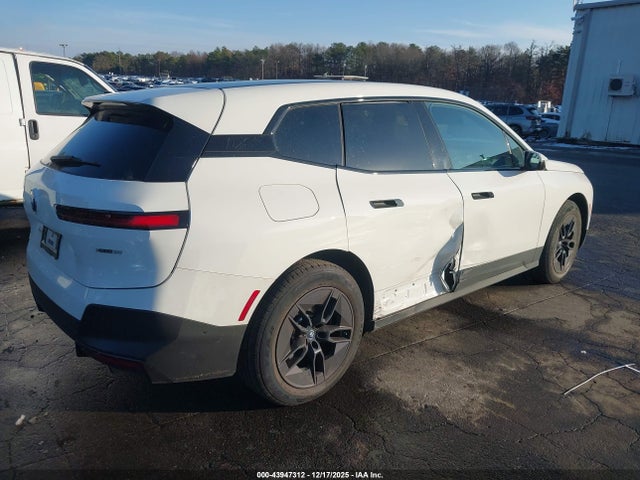 Продаж на аукціоні авто 2024 Bmw Ix Xdrive50, vin: WB523CF05RCP16943, номер лоту: 43947312