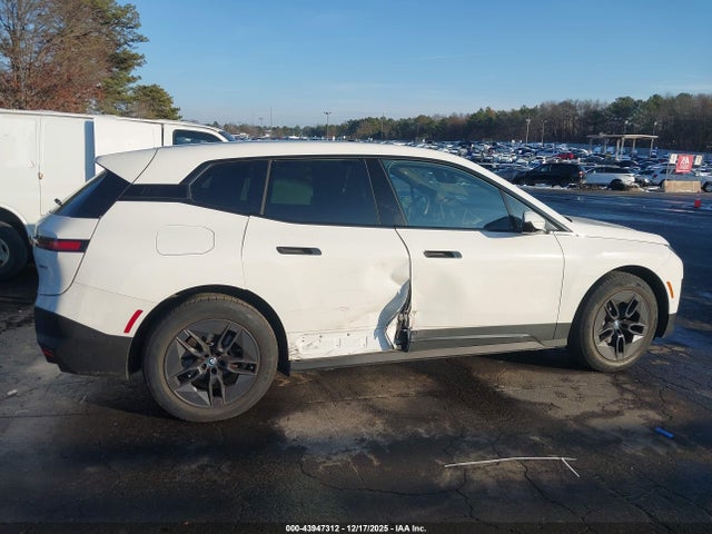 Продаж на аукціоні авто 2024 Bmw Ix Xdrive50, vin: WB523CF05RCP16943, номер лоту: 43947312
