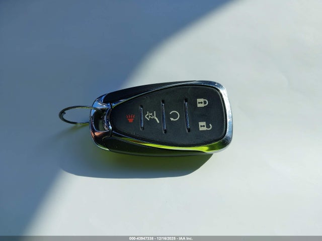 43947338 :رقم المزاد ، 3GNKBKRS9NS222224 vin ، 2022 Chevrolet Blazer Awd Rs مزاد بيع