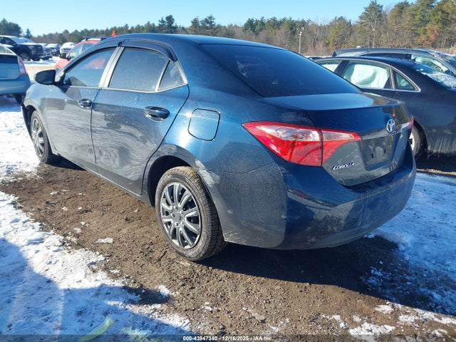 2019 TOYOTA COROLLA 2T1BURHE2KC167437 Photo 2