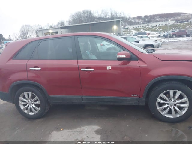 43947347 :رقم المزاد ، 5XYKUDA22BG022874 vin ، 2011 Kia Sorento Ex V6 مزاد بيع