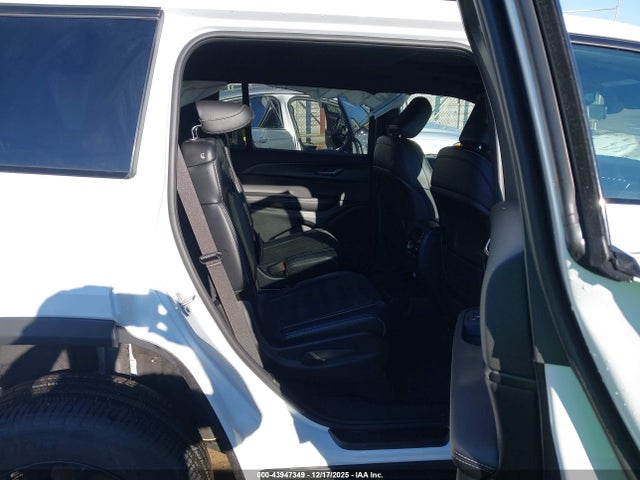 Auction sale of the 2025 Jeep Grand Cherokee L Altitude X 4x4, vin: 1C4RJKAG4S8727433, lot number: 43947349