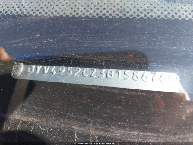 2011 VOLVO XC90 YV4952CZ3B1586766 Photo 8