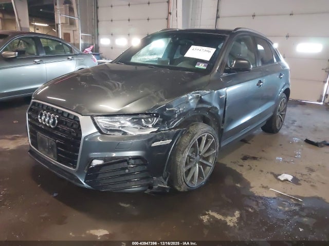 2018 AUDI Q3 WA1ECCFS3JR000671 Photo 1