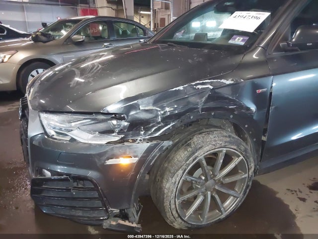 2018 AUDI Q3 WA1ECCFS3JR000671 Photo 5