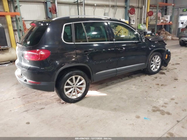 WVGRV7AXXHK005683 Volkswagen Tiguan 2.0t Wolfsburg Edition