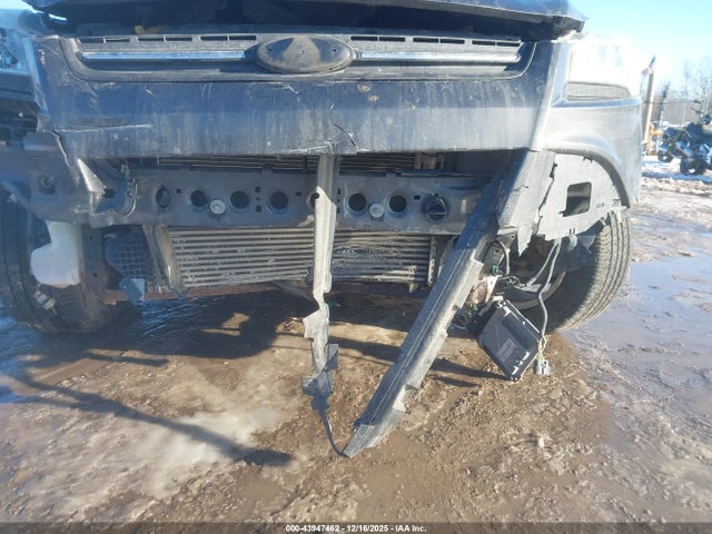 1FMCU9GX3GUA62144 Ford ESCAPE SE